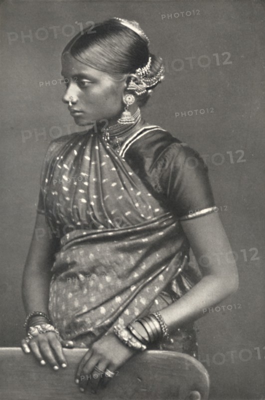 'Tamulin mit Schmuck', 1926. Artist: Unknown.