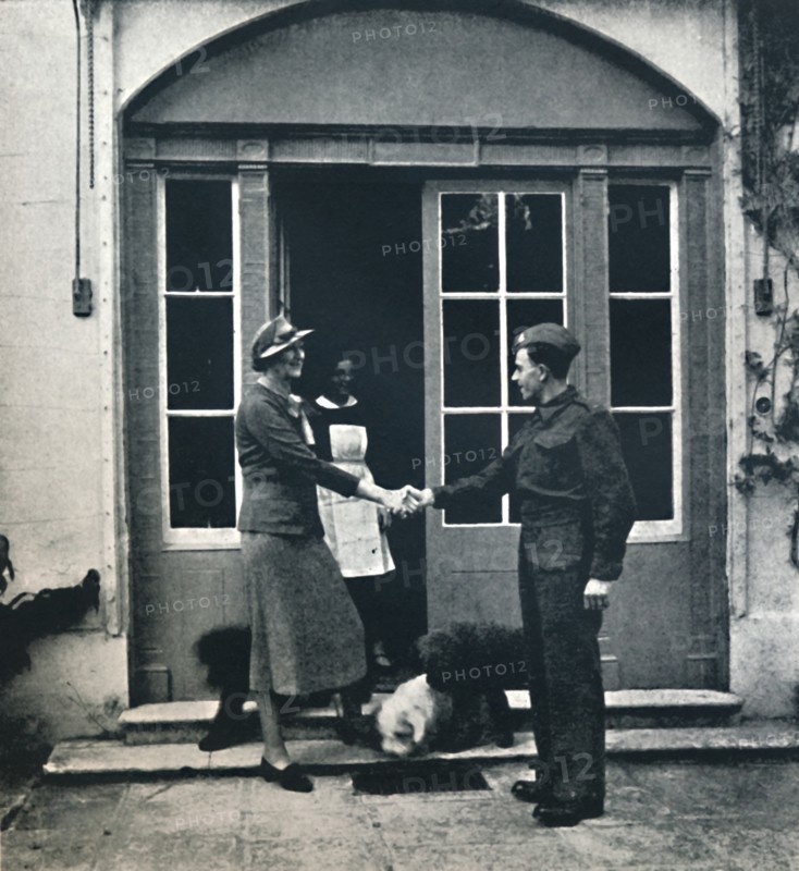 'Goodbye, footman; Good luck, soldier', 1941. Artist: Cecil Beaton.