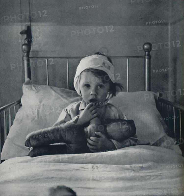 'The Age of Innocence', 1941. Artist: Cecil Beaton.