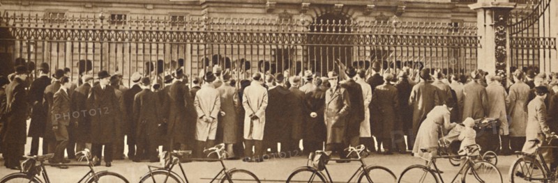 'Changing of the Guard, Buckingham Palace, December 4th', 1936 (1937). Artist: Unknown.