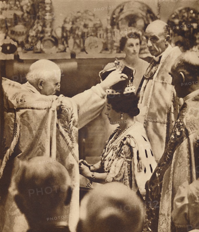 'The Queen is Crowned', May 12 1937. Creator: Unknown.