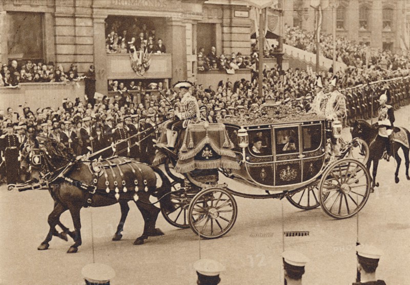 'Princess Elizabeth and her cousin Lord Lascelles with the Princess Royal', 1937 Creator: Unknown.