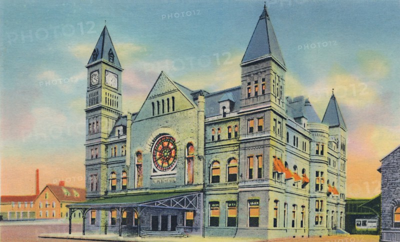 'Union Station, 10th and Broadway', 1942. Artist: Caufield & Shook.