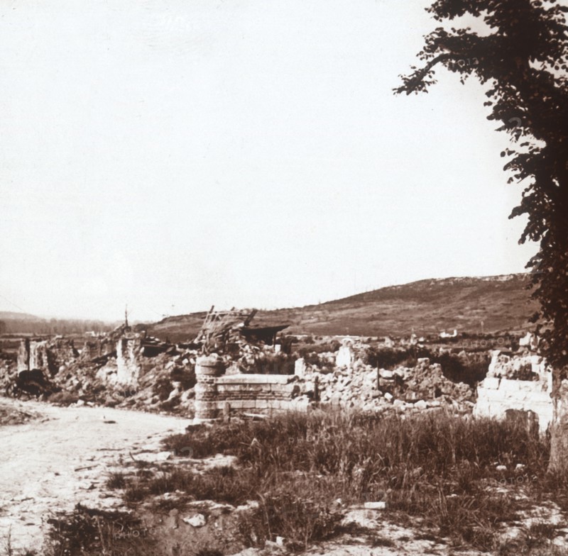 Ruins, Chauny, northern France, c1914-c1918. Artist: Unknown.