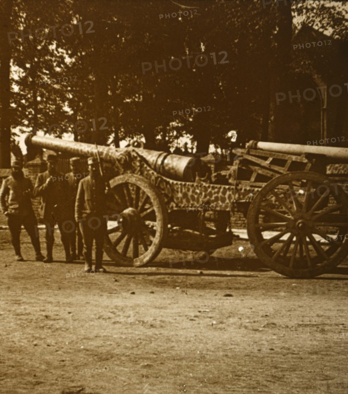 Cannon, c1914-c1918. Artist: Unknown.