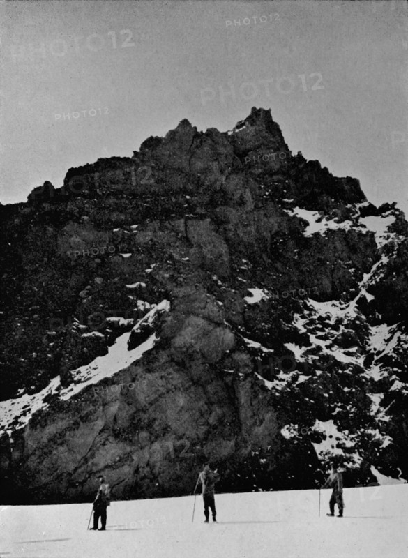'South Fang, Old Crater', c1912, (1913). Artist: Raymond E Priestley.