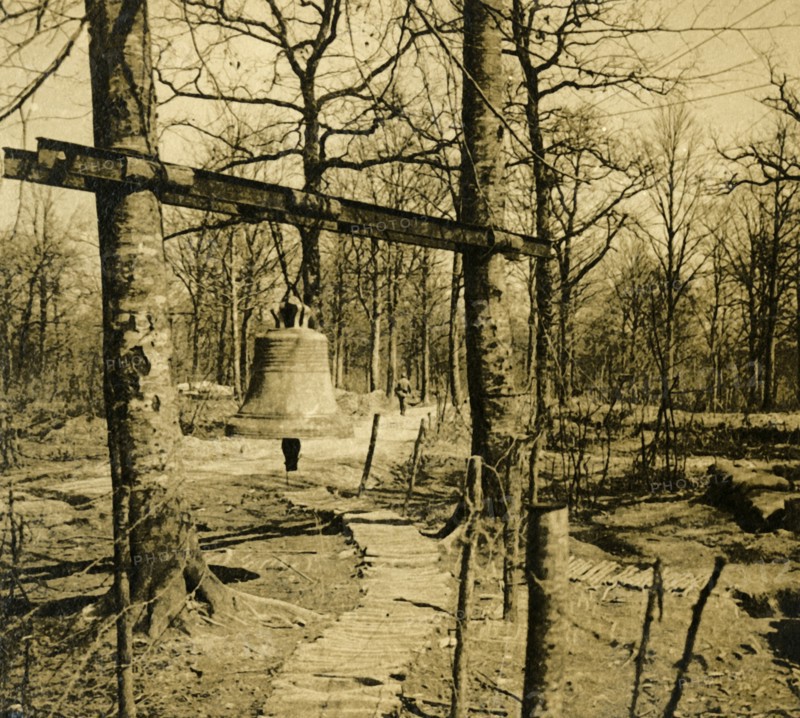 Bell to warn of gas attack, c1914-c1918. Artist: Unknown.