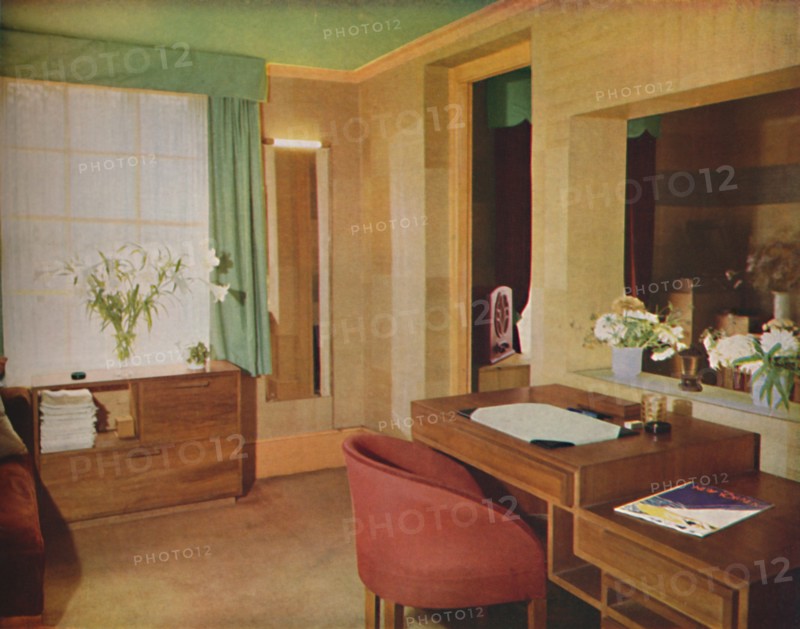 'Two small rooms converted for use as bedroom and study', 1933. Artist: Unknown.