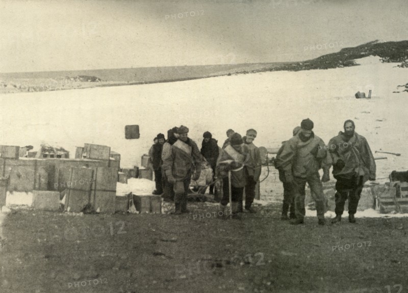 'The Party Which Ascended Mount Erebus Leaving The Hut', 1908, (1909).  Artist: Unknown.
