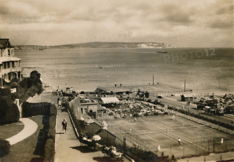 'Bandstand & Tennnis Courts, Shanklin, I.W.', c1920. Creator: Unknown.