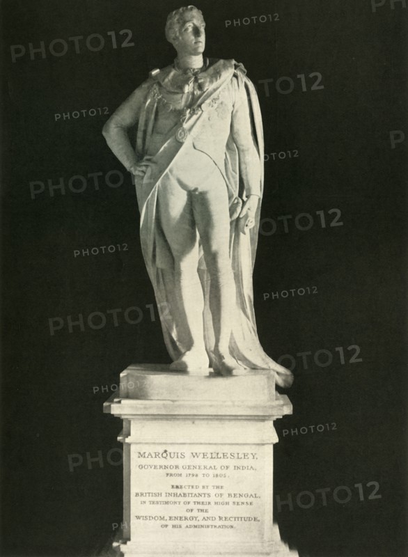 'Statue of Lord Wellesley', 1925. Creator: Unknown.