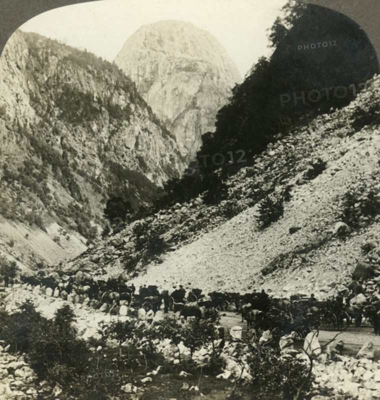 'Rocky Jordalsnut (3620 ft.) from beside the road filled with tourists' carts, Norway', c1905. Creator: Unknown.