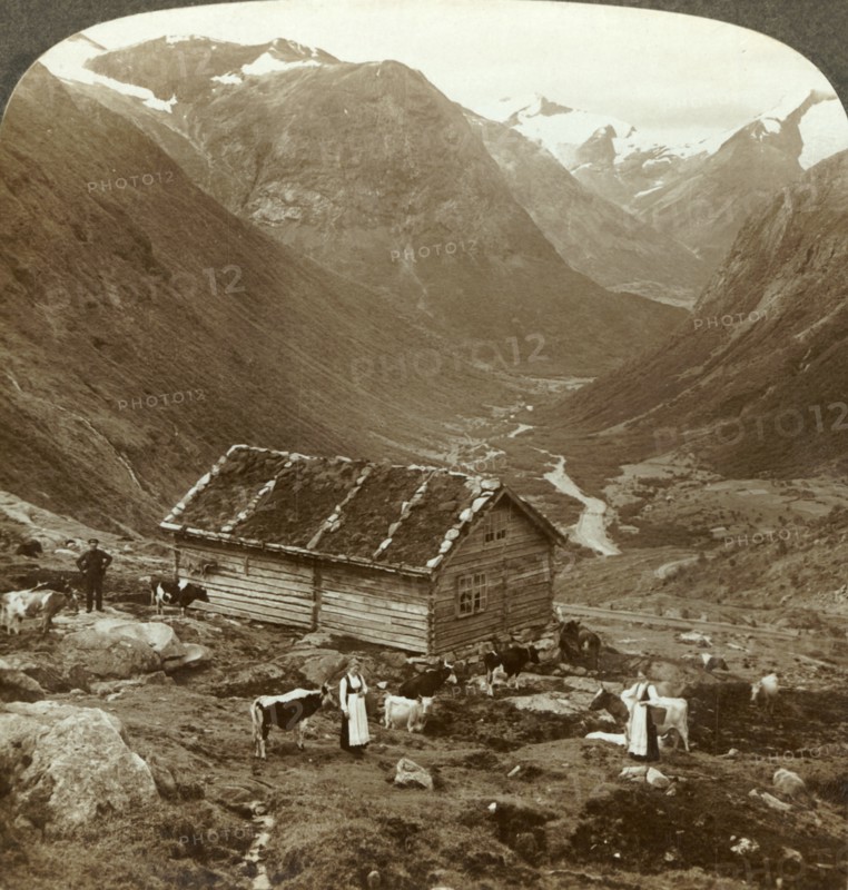 'From the mountain inn at Vidde saeter down the Vidde valley - Mt. Skaala in right distance', c1905. Creator: Unknown.