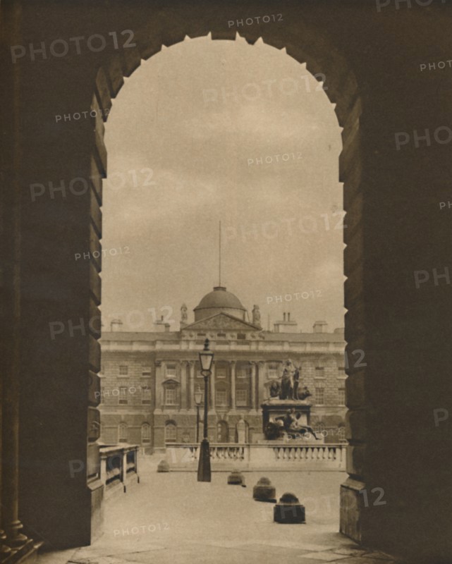 'A Passing View of Somerset House From The Strand', c1935. Creator: Donald McLeish.