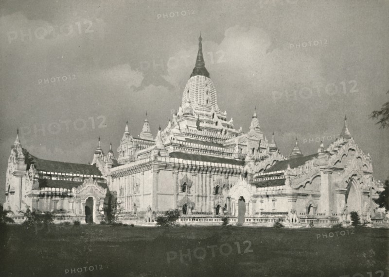 'The Anauda Pagoda, Pagau', 1900. Creator: Unknown.