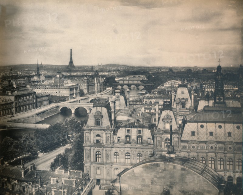 'Paris. - Panorama Des Huit Ponts. - LL, c1910. Creator: Unknown.