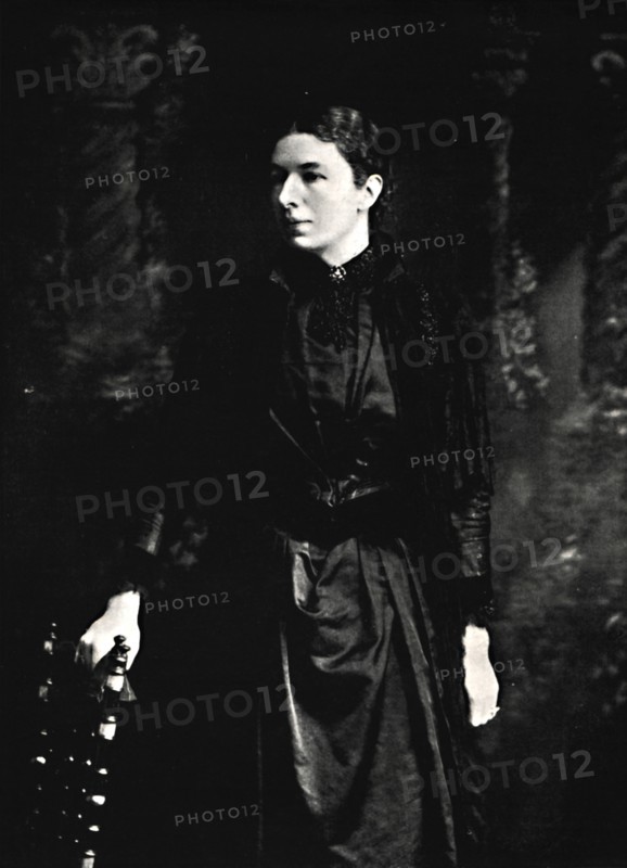 'Mrs. Humphrey Ward', 1890, (1914). Creator: W&D Downey.