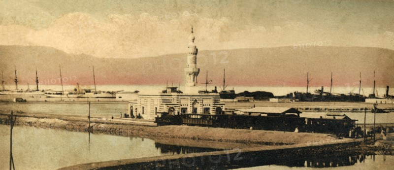 'Canal of Suez - The Station of Terreplain', c1918-c1939. Creator: Unknown.