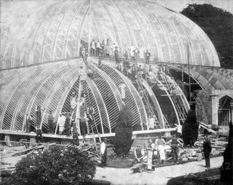 Making repairs to the Great Conservatory at Chatsworth, Derbyshire, late 19th century. Artist: Unknown