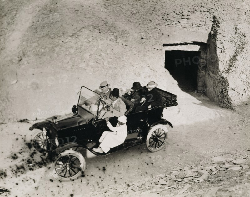 Lord Carnavon's first visit to the Valley of the Kings, Egypt, 1922. Artist: Harry Burton