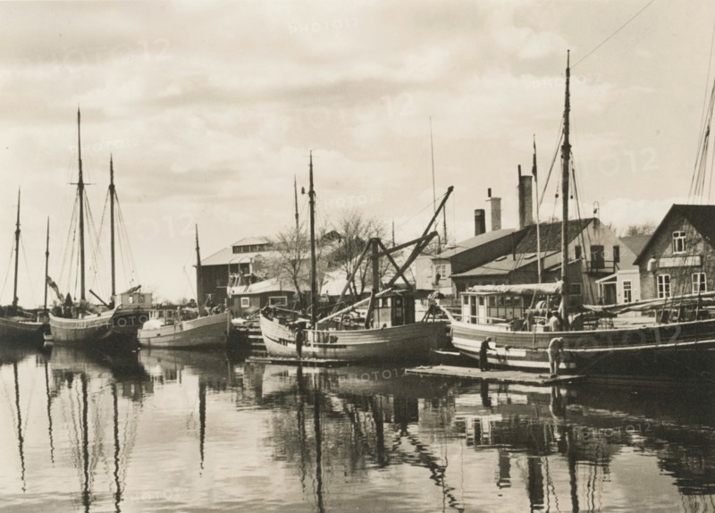 Repairing of ships after World War 2, Landskrona shipyard, Sweden, 1946. Artist: Unknown
