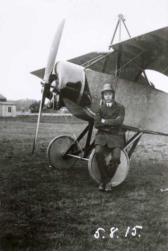 Enoch Thulin, Swedish aviator, Landskrona, Sweden, 1915. Artist: Unknown