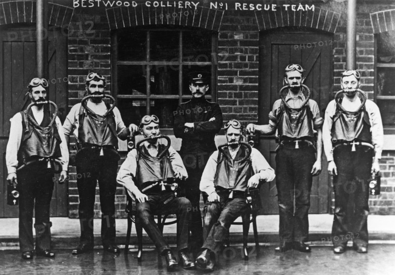 Bestwood Colliery no 1 rescue team, Nottinghamshire, 1911. Artist: Unknown