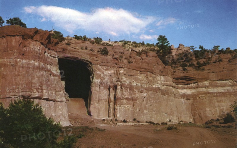 Kit Carson Cave, north of Route 66 near Gallup, New Mexico, USA, 1952. Artist: Caplin & Thompson