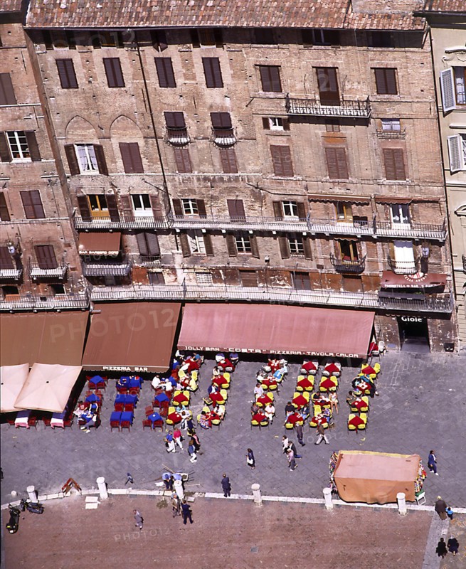 Bird's eye veiw of Sienna-il Campo, Tuscany, Italy.