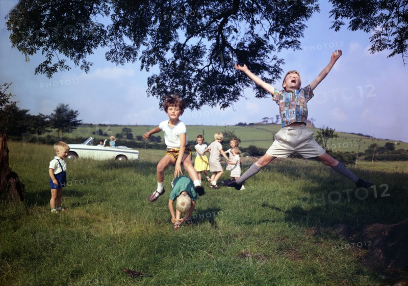 Summer days, press advert, 1963. Artist: Michael Walters