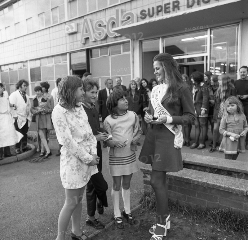Miss Great Britain at Asda, Rotherham, South Yorkshire, 1972. Artist: Michael Walters