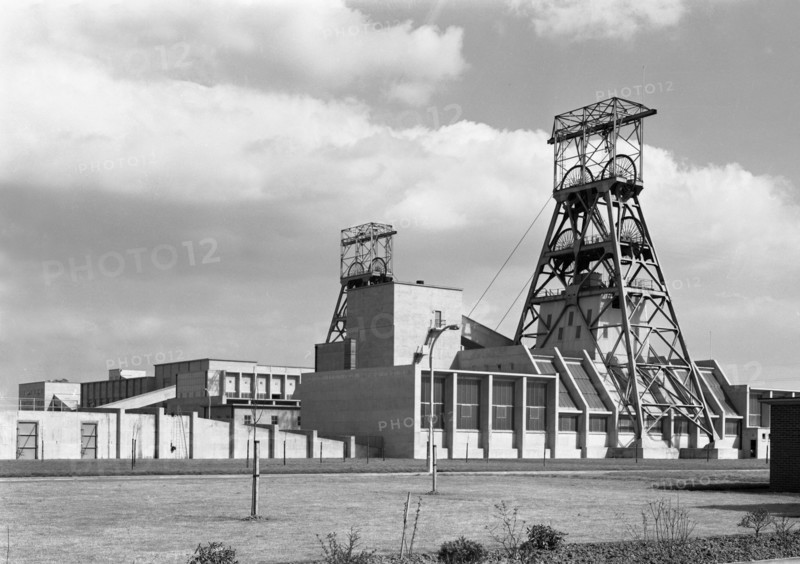 Lea Hall Colliery, Rugeley, Staffordshire, 1961.  Artist: Michael Walters