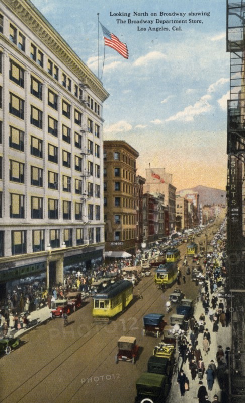Looking North on Broadway showing the Broadway Department Store, Los Angeles, California. Artist: Unknown