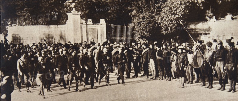 Mussolini leading a march through Rome, Italy, 1922. Artist: Unknown