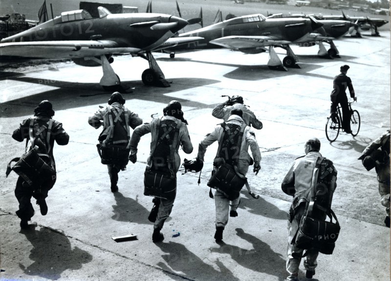 RAF pilots running to their planes, Battle of Britain, World War II, 1940. Artist: Unknown