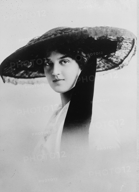 Grand Duchess Maria Pavlovna of Russia, 1912. Artist: Jaeger Photo Studio