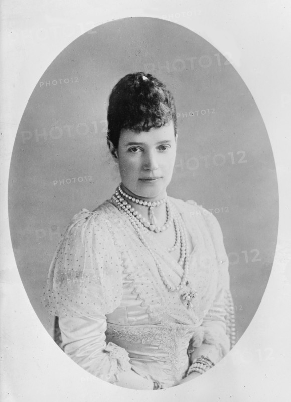 Dowager Empress Maria Feodorovna of Russia, 1911. Artist: Anon