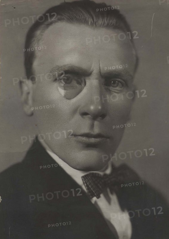 Portrait of the author Mikhail Bulgakov (1891-1940), Early 1920s.
