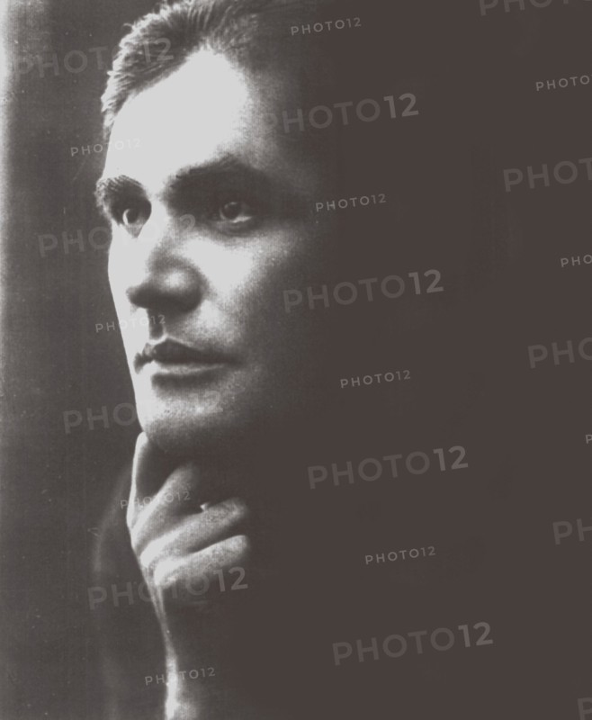 Poet Galaktion Tabidze, c. 1916.
