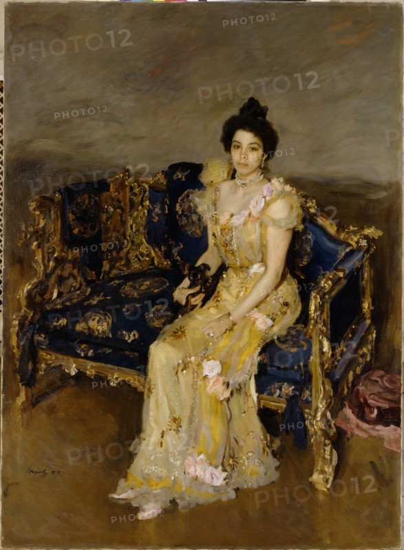 Portrait of Sofia Botkina, 1899. Artist: Serov, Valentin Alexandrovich (1865-1911)