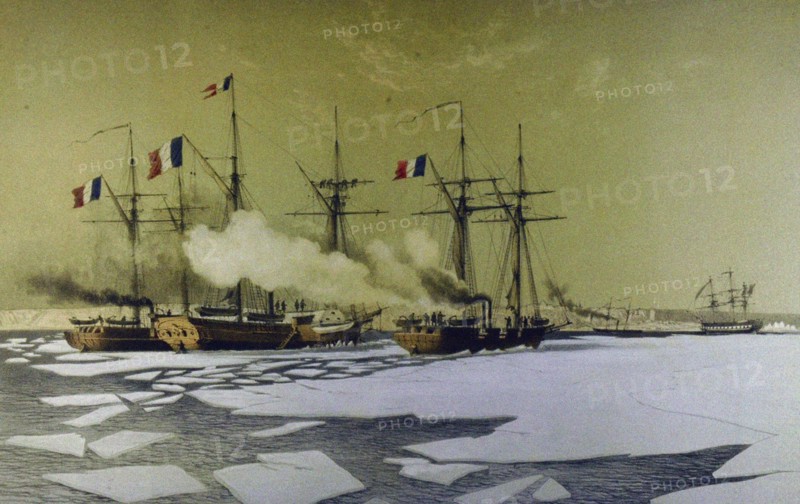 Icebreaking in the Dnieper Liman for the passage of Floating batteries, 1855-1856, 1860. Artist: Morel-Fatio, Antoine Léon (1810-1871)
