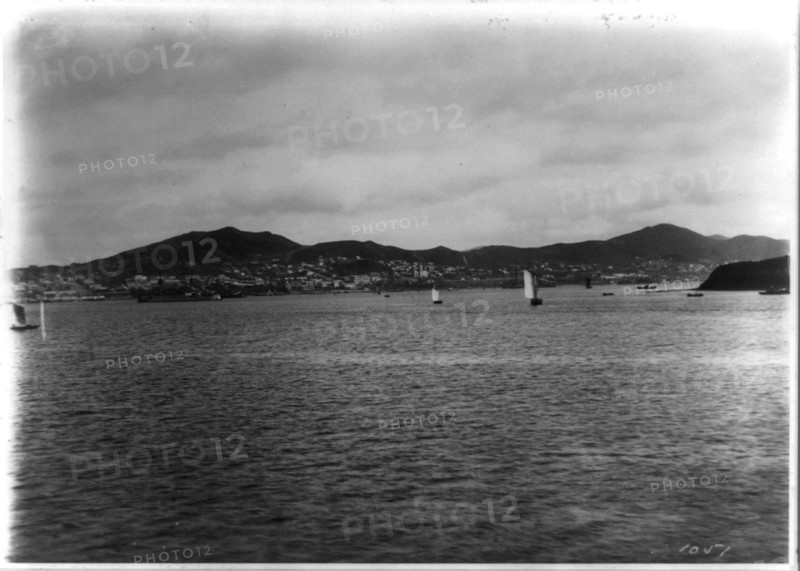 Vladivostok - panoramic view from harbor Artist: Jackson, William Henry (1843-1942)