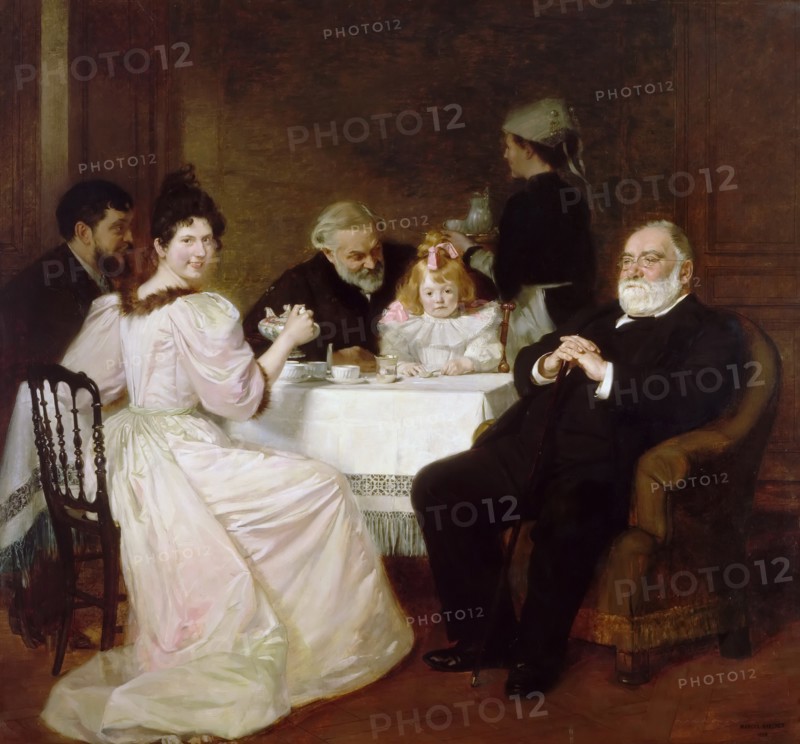 Family Reunion at the Home of Madame Adolphe Brisson. Artist: Baschet, Marcel André (1862-1941)
