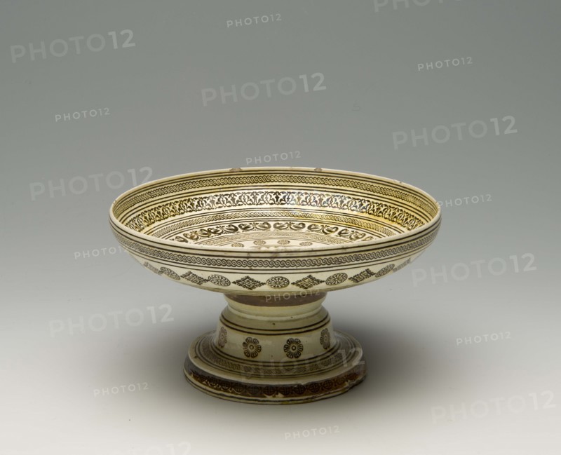 Bowl with the Coat of Arms of Montmorency-Laval, baron de Bressuire, 1510-1525. Artist: West European Applied Art