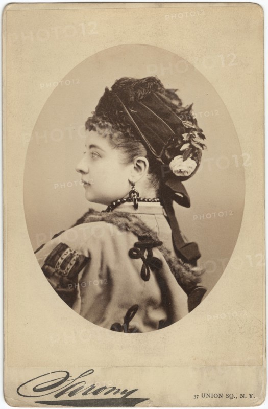 Portrait of Pauline Lucca (1841-1908). Artist: Sarony, Napoleon (1821-1896)