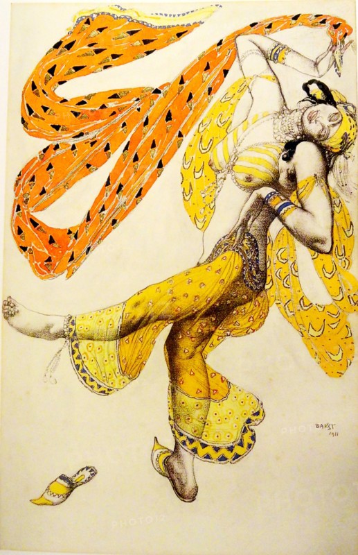 Odalisque. Costume design for the ballet Sheherazade by N. Rimsky-Korsakov, 1910. Artist: Bakst, Léon (1866-1924)
