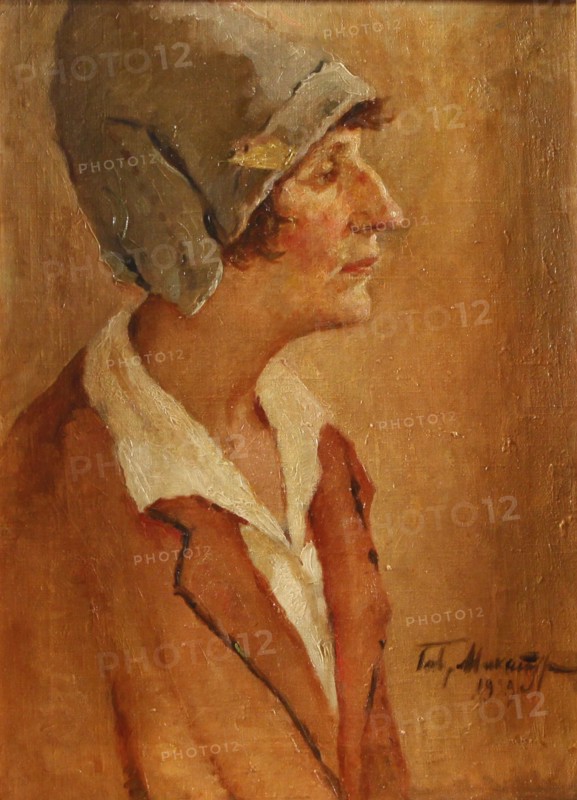 Portrait of the Poet Anna Akhmatova (1889-1966), 1929. Artist: Makaturin, Gavriil Petrovich (1892-1945)