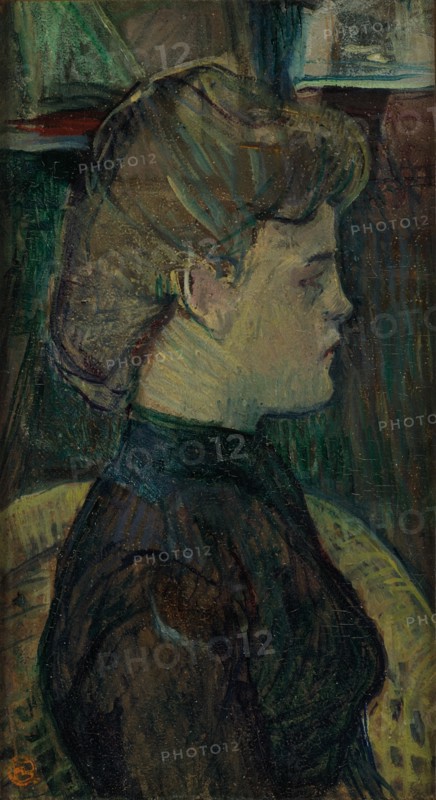 Hélène Vary in Profile.