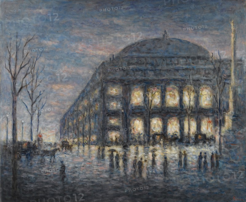 The Place du Châtelet in Paris, c. 1900.