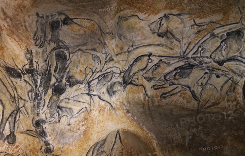 Painting in the Chauvet cave, 32,000-30,000 BC.